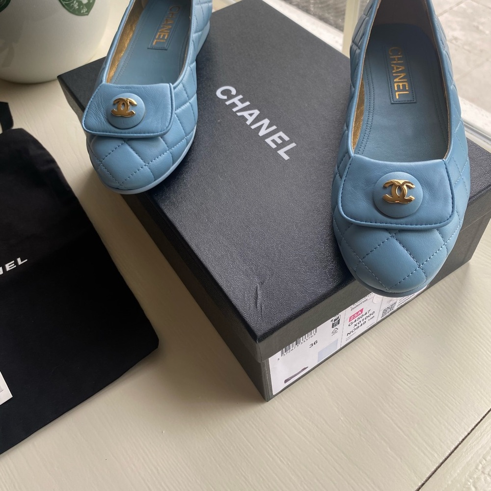 Brand new Chanel baby blue flats - Picture 3 of 6